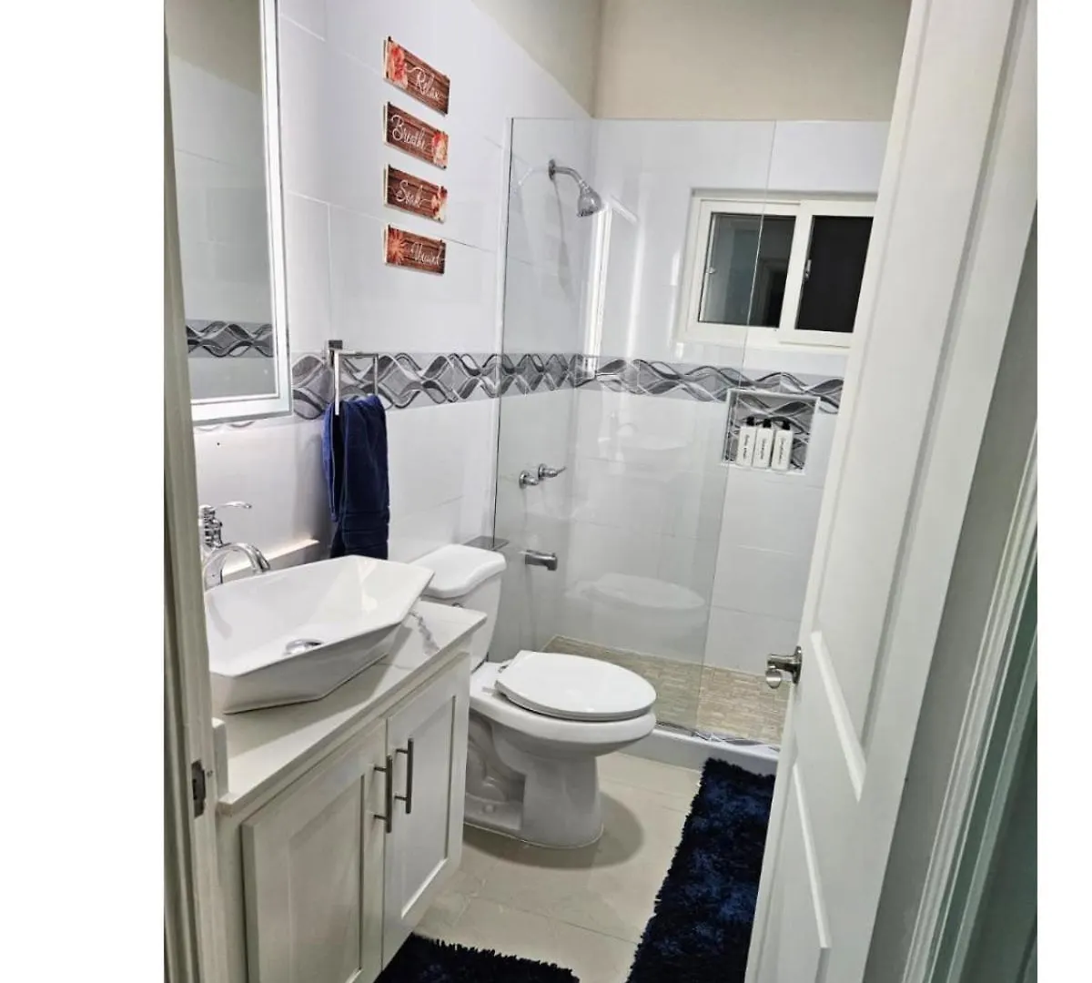 Tranquility Loft Villa Ocho Rios Semesterbostad